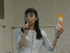 写真:講演会の様子1