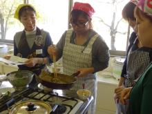 写真：タイ料理教室2