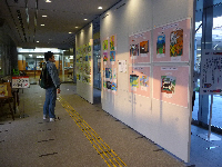 写真：松任図書館での展示2