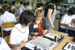写真:中学校訪問2