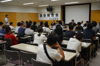 写真：市内保育園（所）・幼稚園等保護者会役員議会報告会の様子