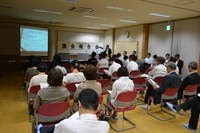 写真：白山商工会青年部・女性部議会報告会の様子