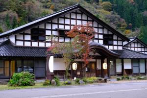 写真：研修交流館 白山里 外観