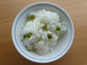 写真：えんどうご飯