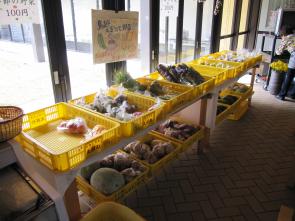 写真：にわか市の店内