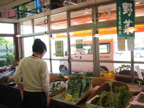 写真：六星直売店の店内