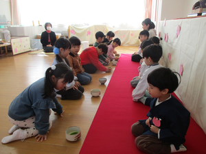 写真:もちつき会の様子