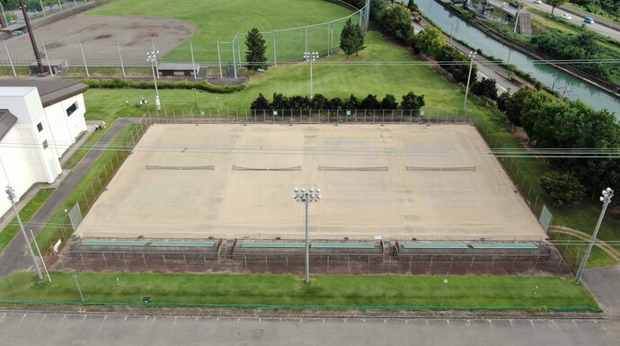 写真：白山郷公園テニスコート