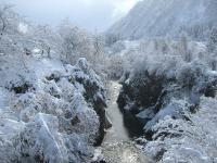 写真：冬の手取峡谷