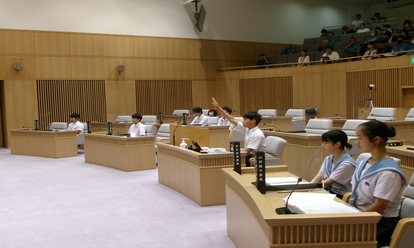 本会議3
