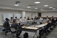 写真：松任文化会館ピーノでの意見交換会の様子