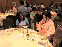 写真：パーティの様子