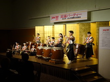 写真：パーティの様子