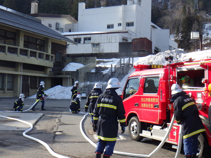 春季防御訓練の様子